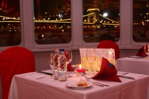 Valentine's Day Dinner Cruise in Budapest