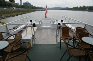 mirage-ship-budapest-private-boat-rental-4