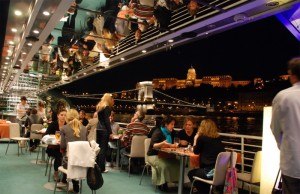 Budapest Dinner Cruise on Legenda Boat with Buda Castle