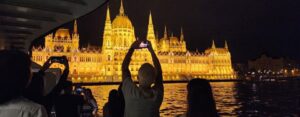 Budapest Budget Evening Sightseeing Purpleliner Photo