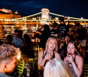 Budapest River Cruise Unlimited Prosecco Boat