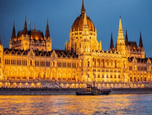 Budapest NYE Unlimited Prosecco cruise Dec 31 historical boats Evening Danube Kisfaludy