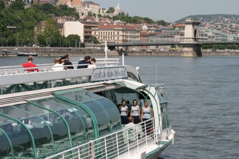 11.45am Sightseeing Guided Cruise in Budapest