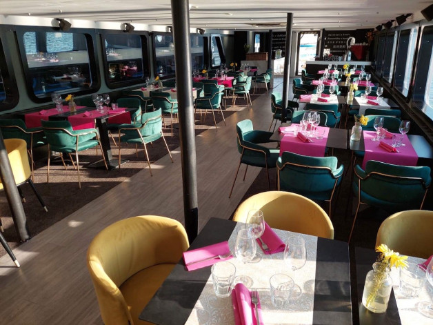 Rubin Boat Private Rental Budapest River Cruise Event Ships Interior Tables Arrangement