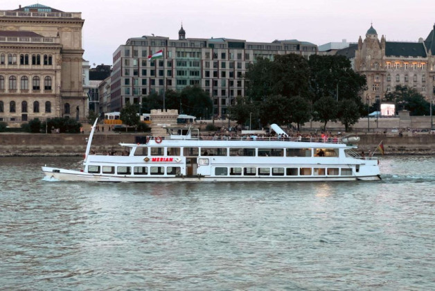 Merian Boat – Private Cruise Rental – Venue Hire Budapest