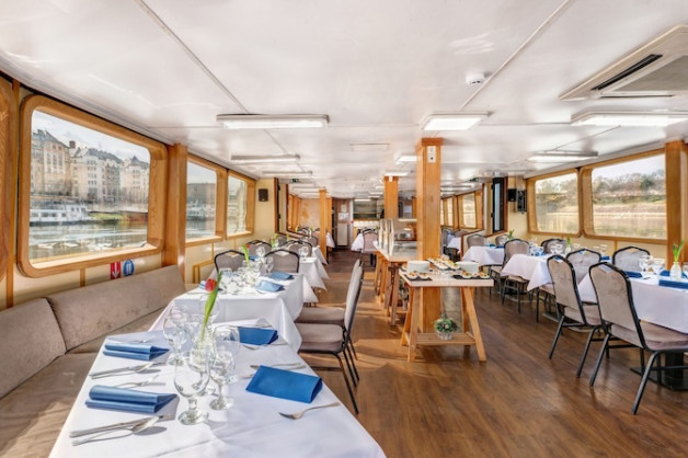 3-Course Served Menu I. – Private Boat Rental Budapest