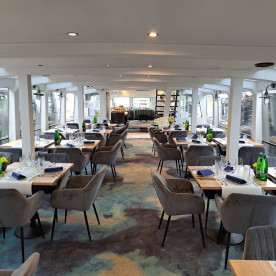 Full Unlimited Drink Package with Cocktails on Budapest Private Cruise