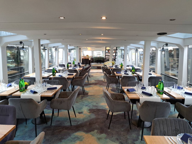 Full Unlimited Drink Package with Cocktails on Budapest Private Cruise