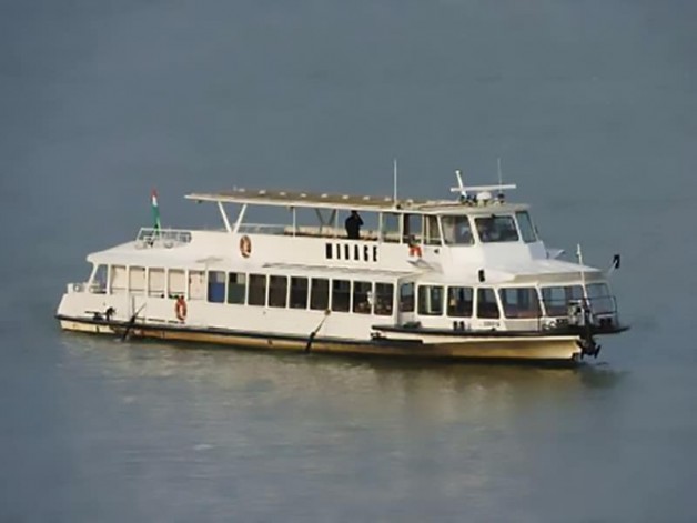 Mirage Boat Rental Private Cruise Budapest