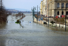 Budapest Danube River Flood Jonathan Koo