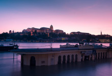Budapest Danube River Flood Levente Hernadi